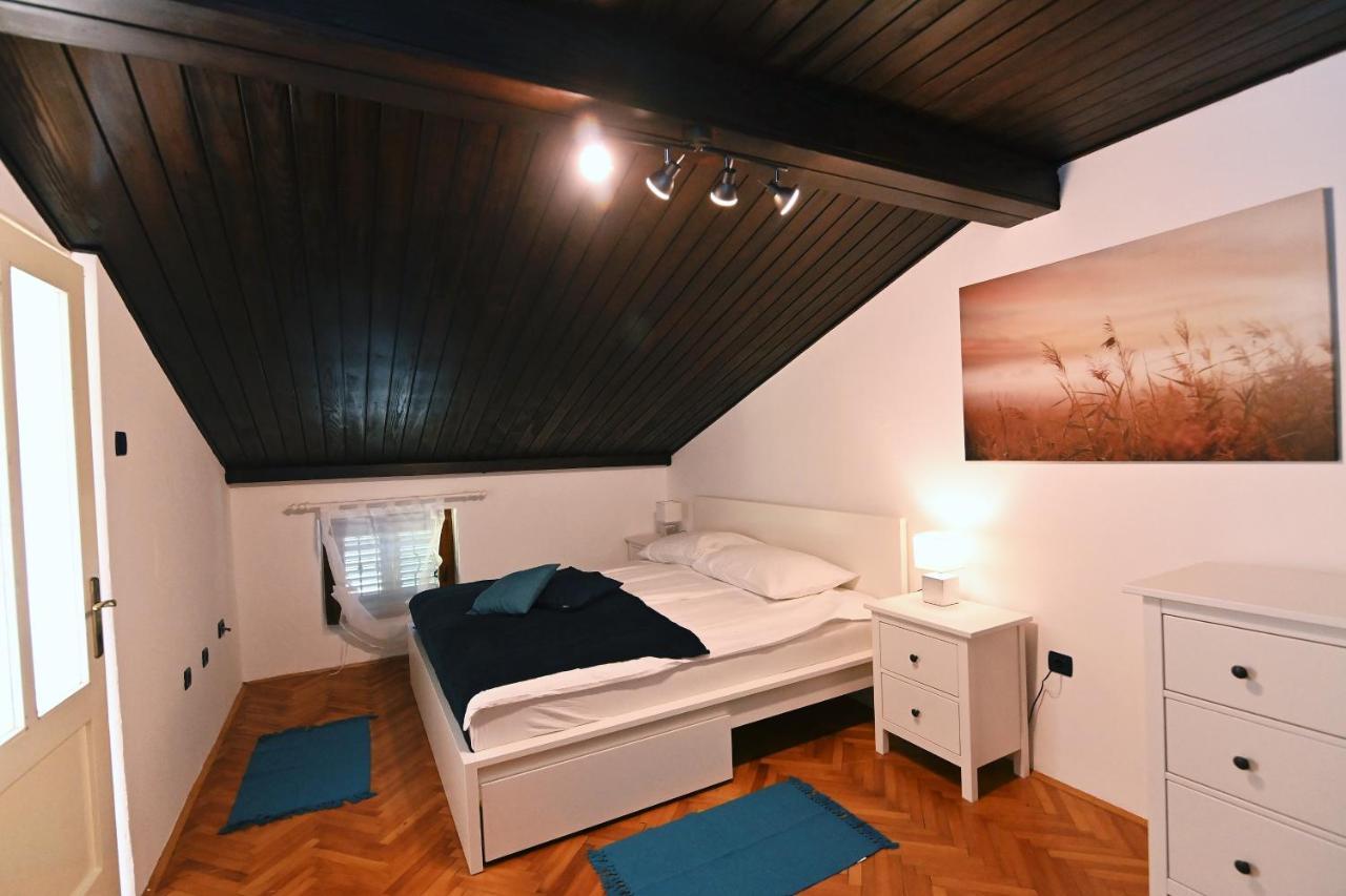 Privatna Kuca Krimeja Villa Rijeka Exterior photo